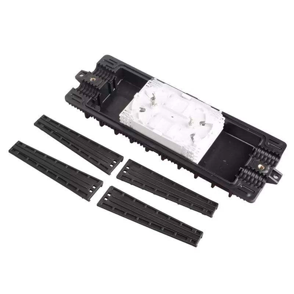Can UPS cable trays be shared with other cable trays 